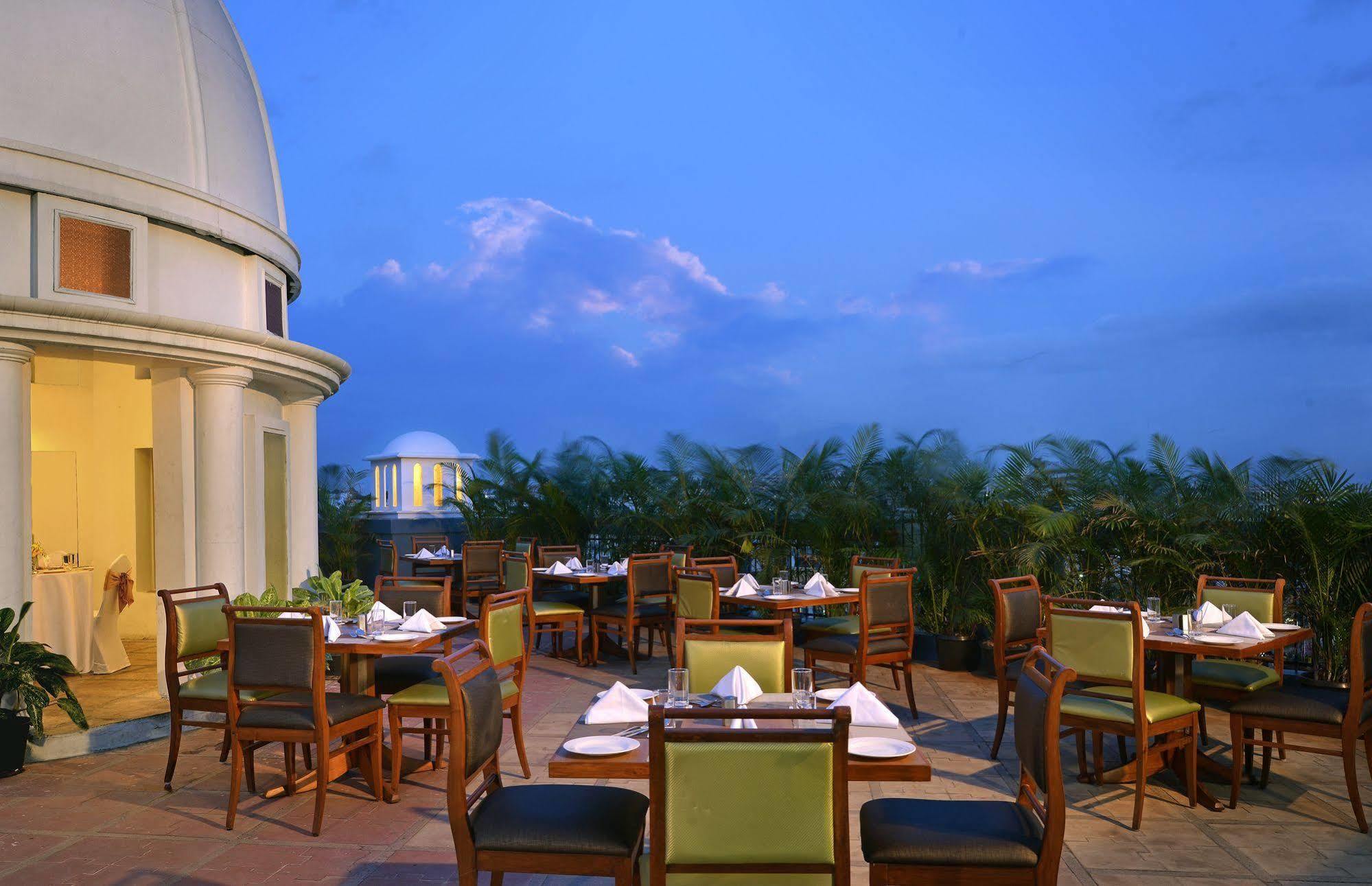 J P Cordial Hotel Bangalore Eksteriør billede